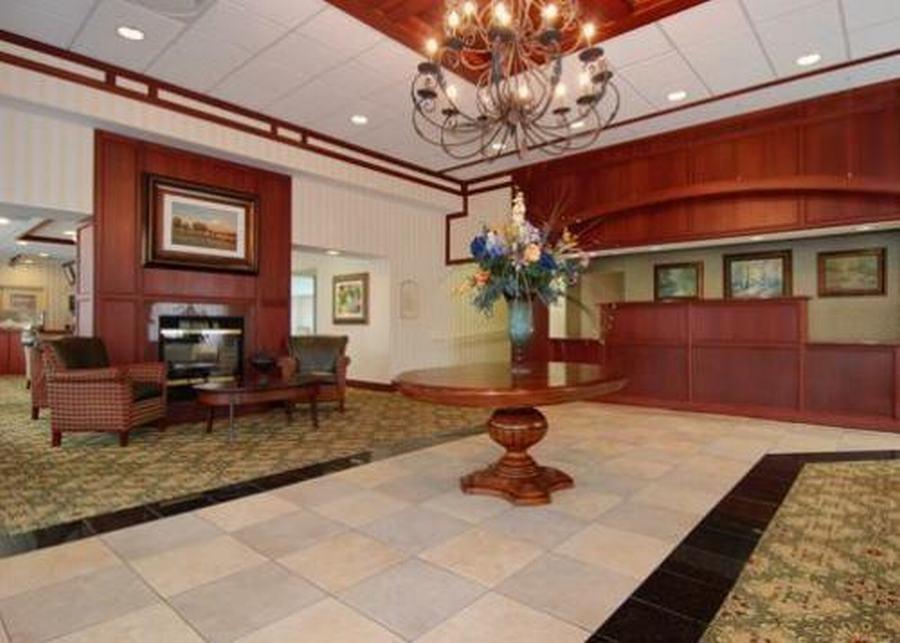 Clarion Hotel&Suites Hamden - New Haven Buitenkant foto